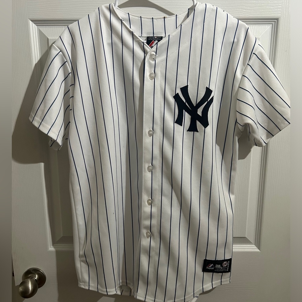 Official MLB merch! New York Yankees/Derek Jeter jersey. XL. PERFECT CONDITION